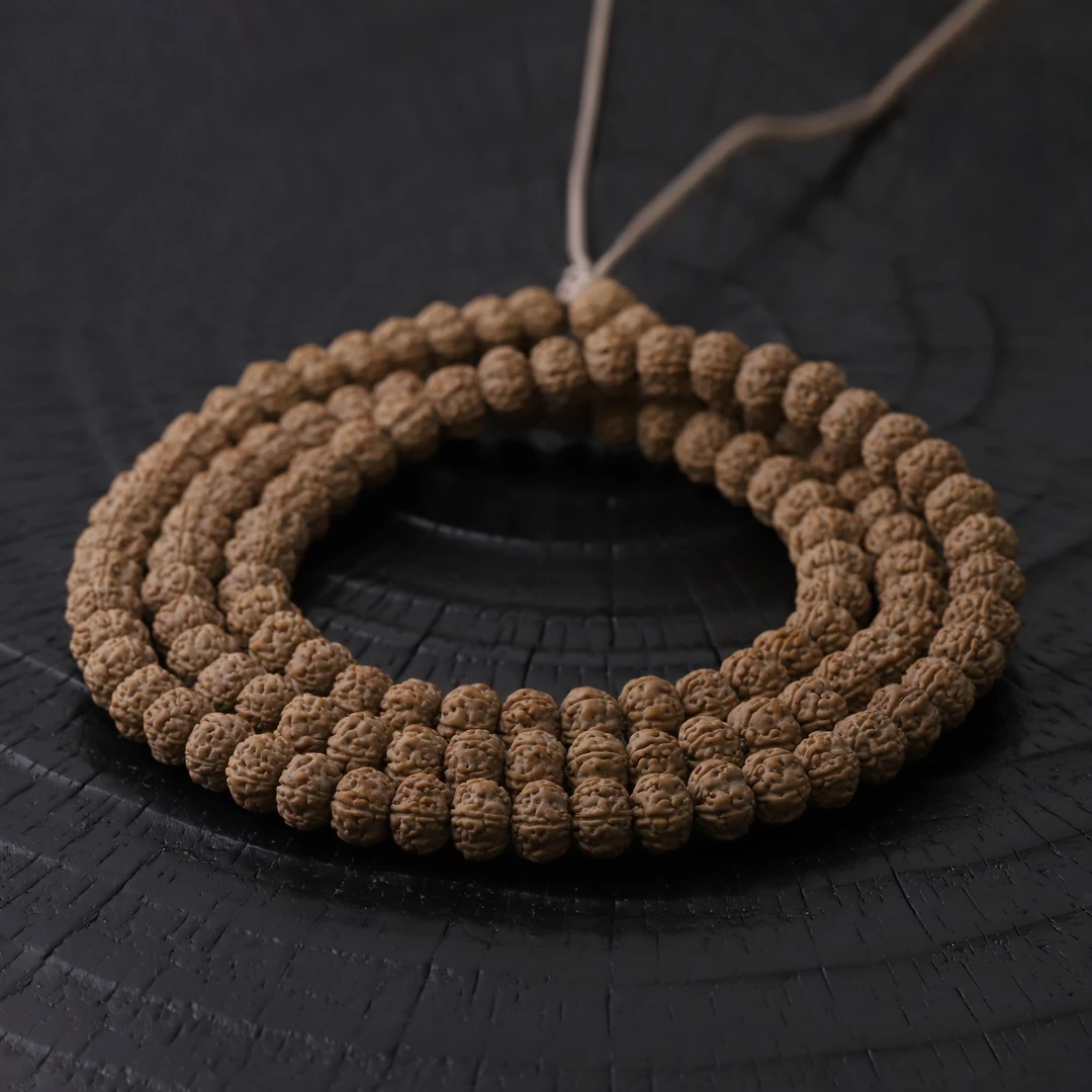 S8313  树王精配款红皮矮南瓜双龙小金刚108文玩手串（送工具）