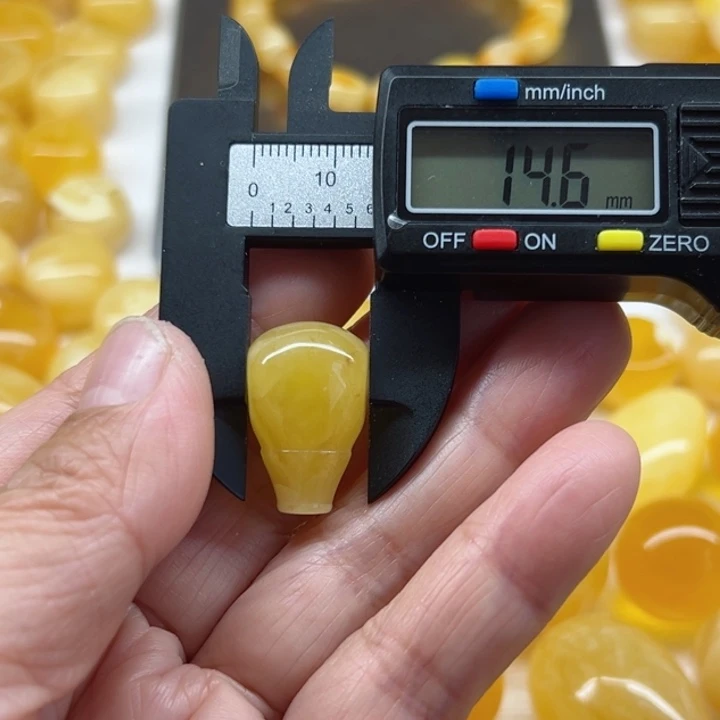 琥珀（矿物珀）裸石未镶嵌7*