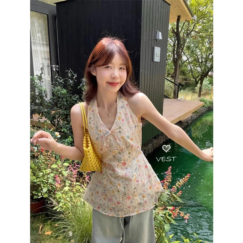 扭结蝴蝶结甜美设计感挂脖背心女夏季海边碎花吊带独特漂亮小上衣