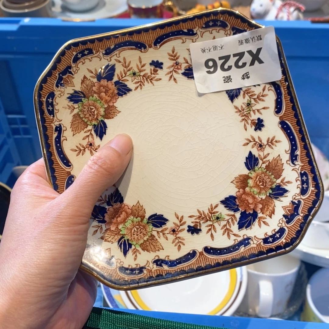 瓷片W****n哈哈哈哈哈哈哈哈哈哈