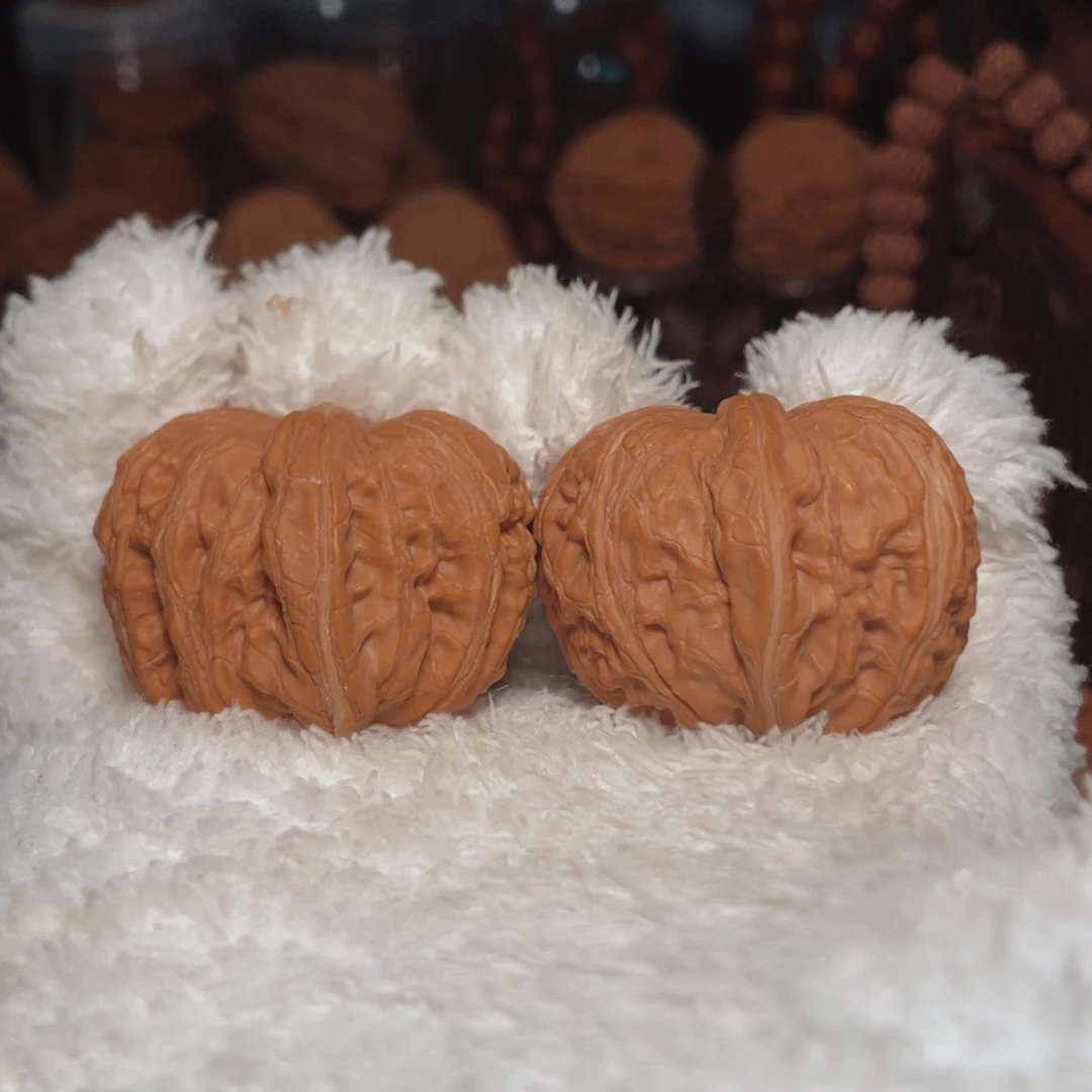 文玩核桃吊坠平谷元宝