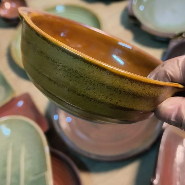 梓****瓷片磁州窑五厂盘碗壶杯有瑕疵