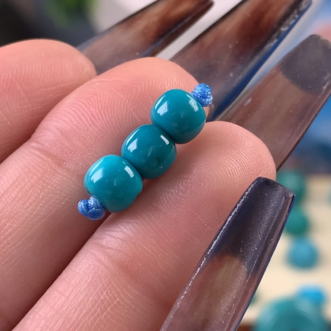 绿松石未镶嵌珠宝奇石6.3-6.1mm