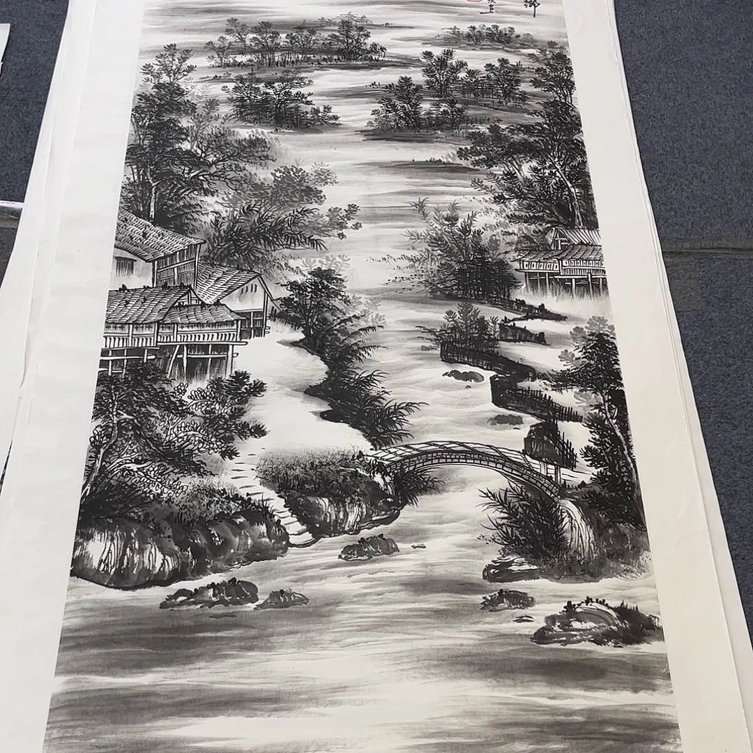 国画LT国画单幅任发