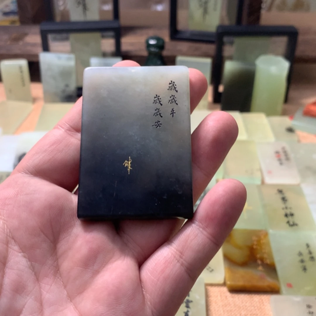 蛇纹石玉合金颈饰