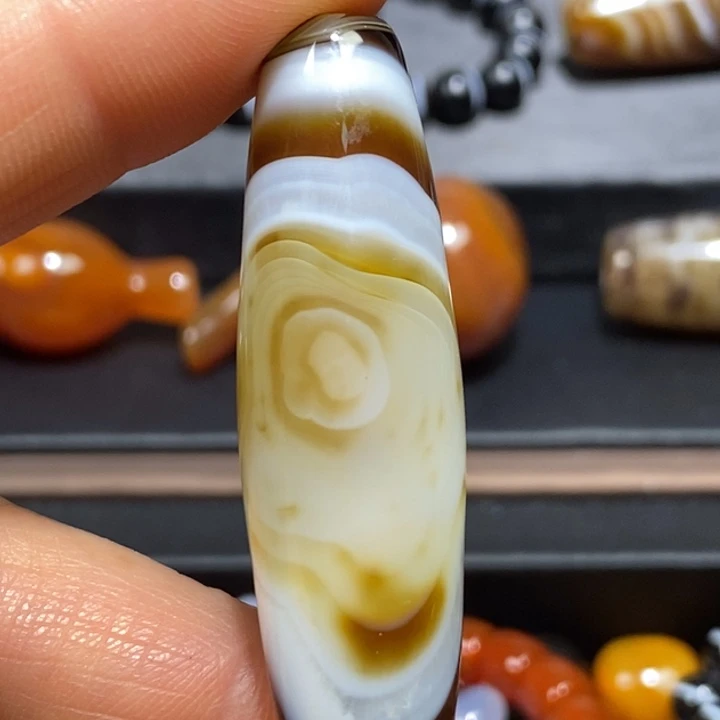 玛瑙/玉髓未镶嵌挂件