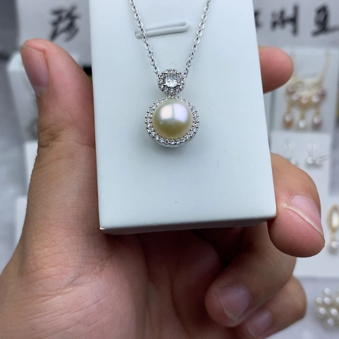 淡水珍珠耳饰未镶嵌