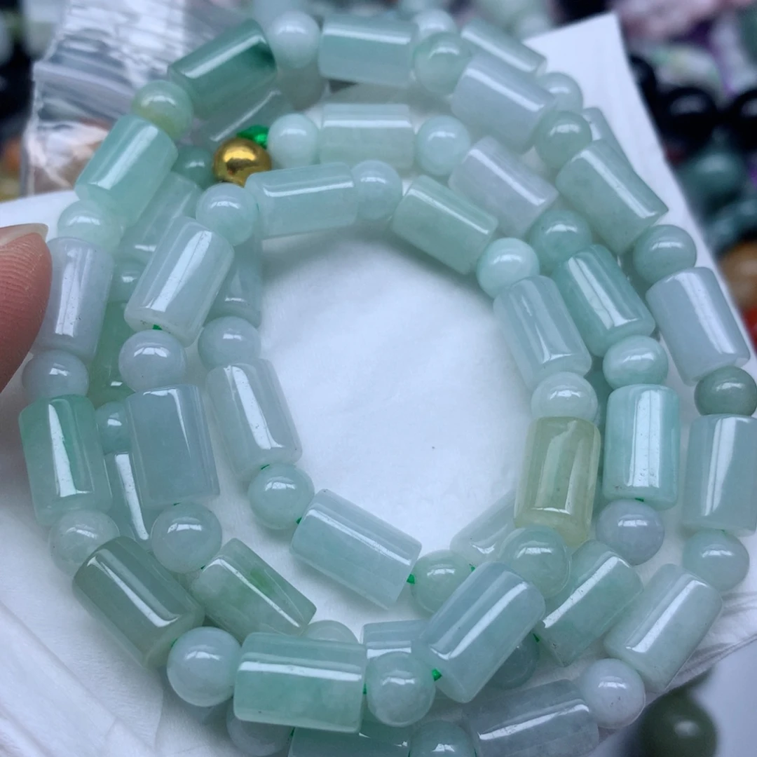 翡翠未镶嵌颈饰珠子