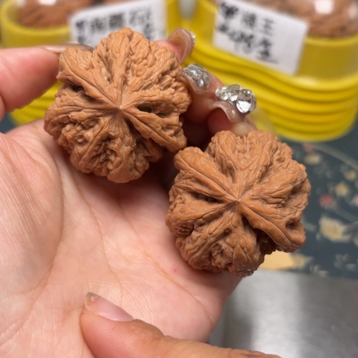 文玩核桃吊坠43-33012-02