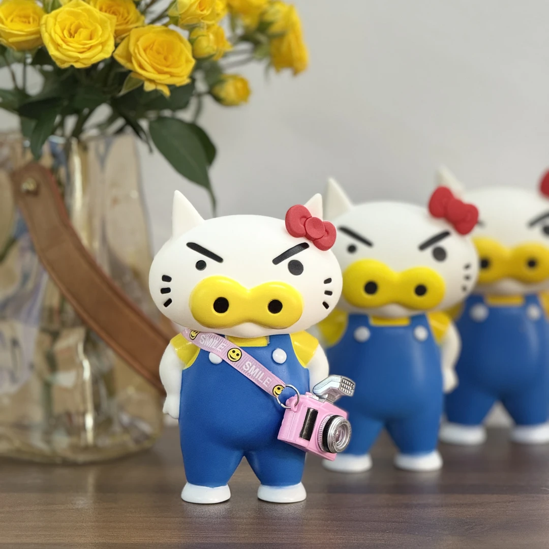 蜡笔小新hello不理肥嘟嘟左卫门kitty酱潮玩玩具礼物手办公仔摆件