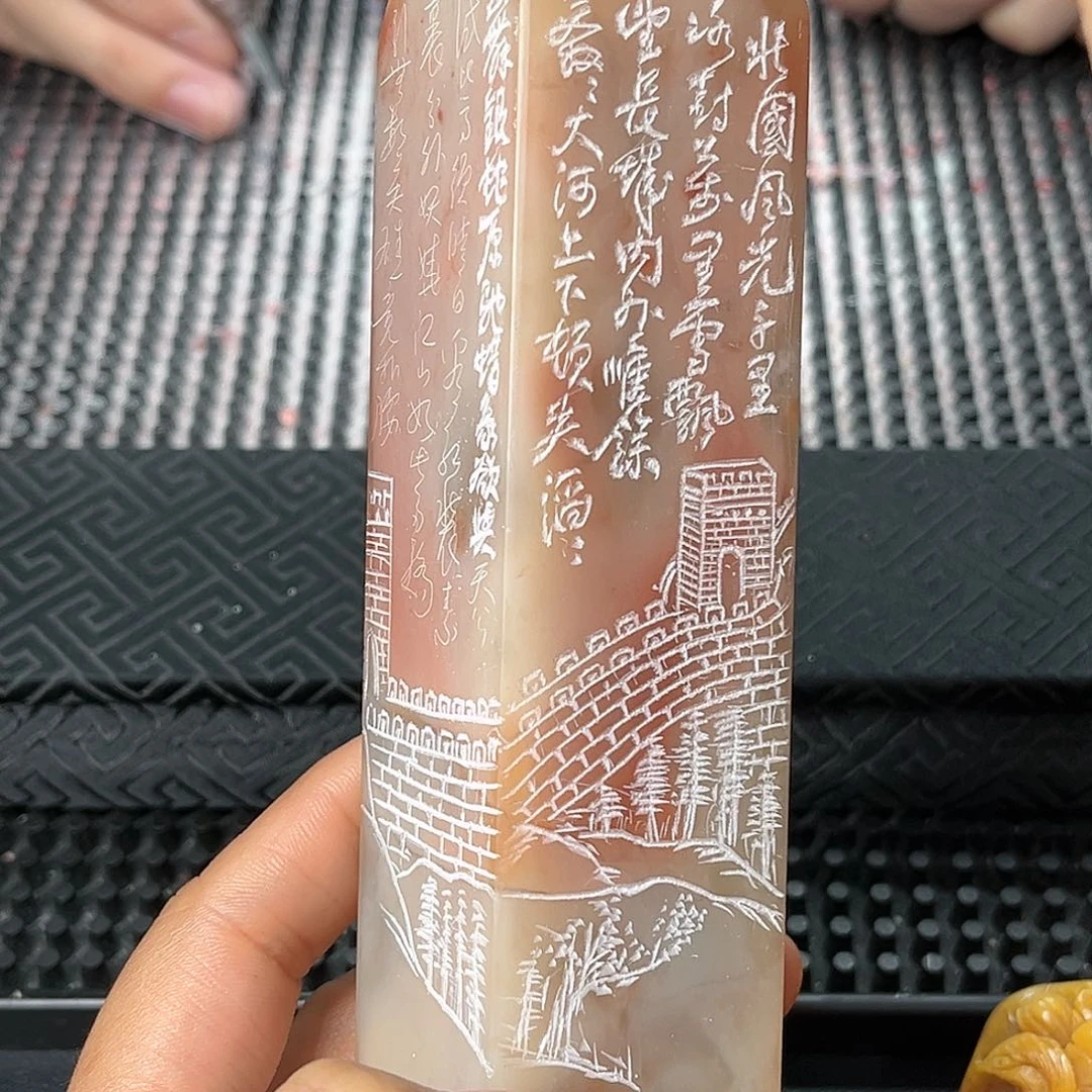 寿山石印石这种现象很明显了呢