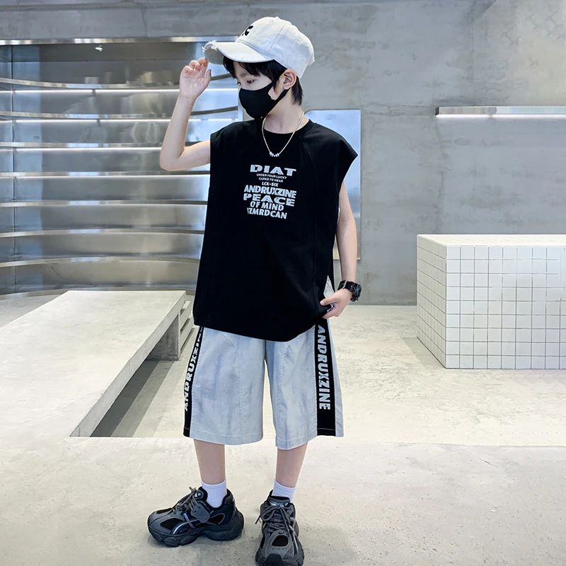 儿童夏季套装男童背心短裤两件套2025新款中大童男孩洋气无袖夏款