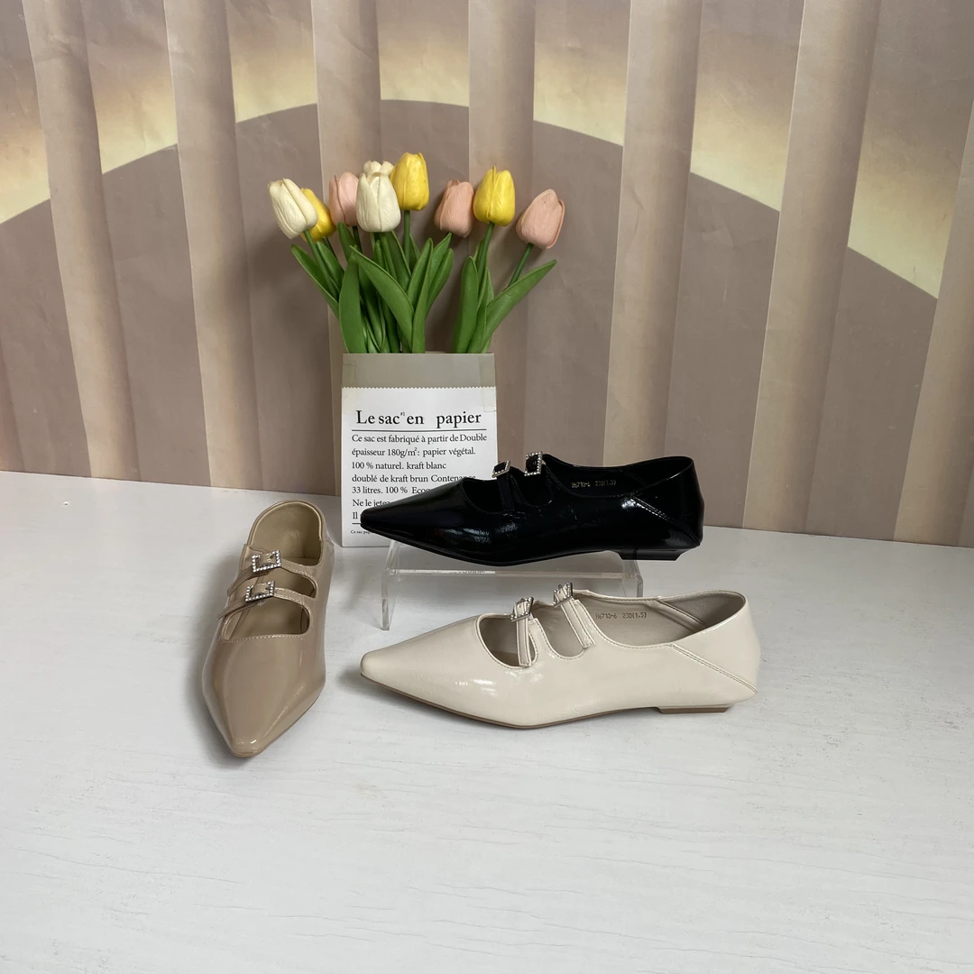 6710-6新款平底尖头低跟欧美水钻单鞋A6