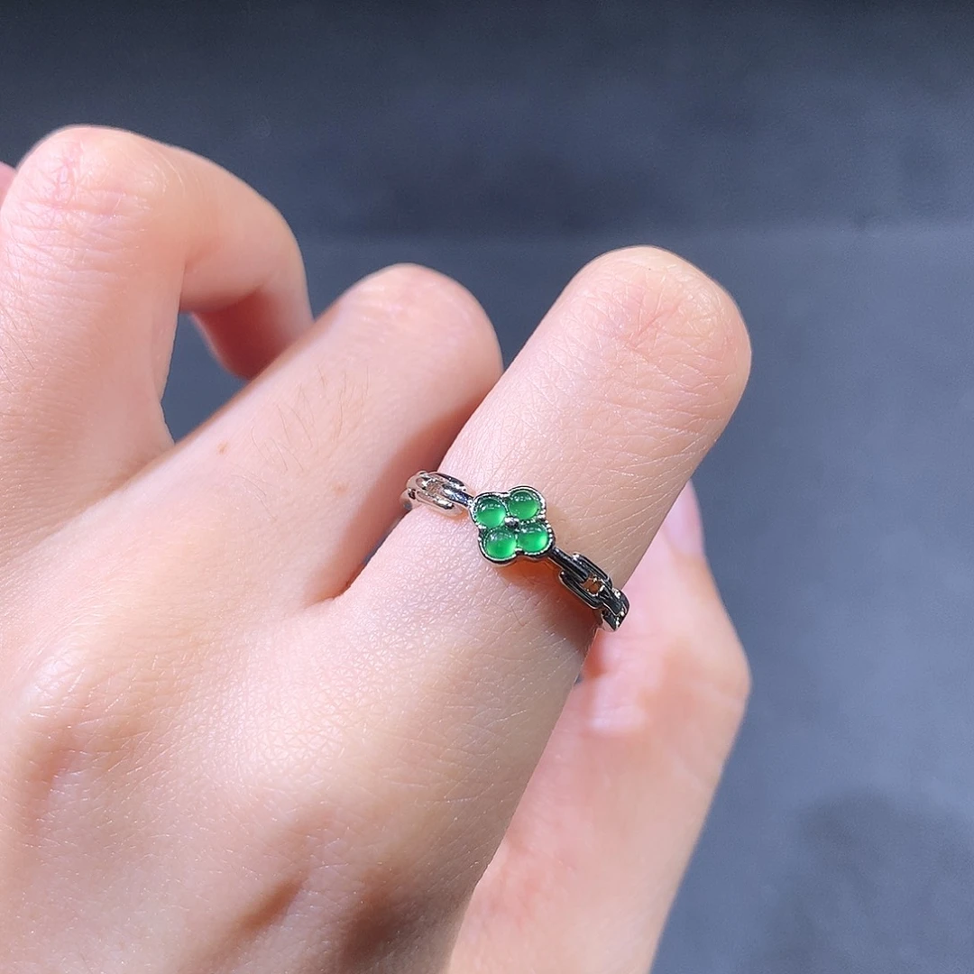 未镶嵌戒指翡翠翡翠