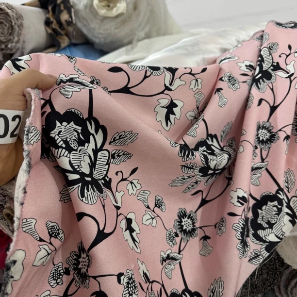 24 麂皮绒手感锦缎面料3米价