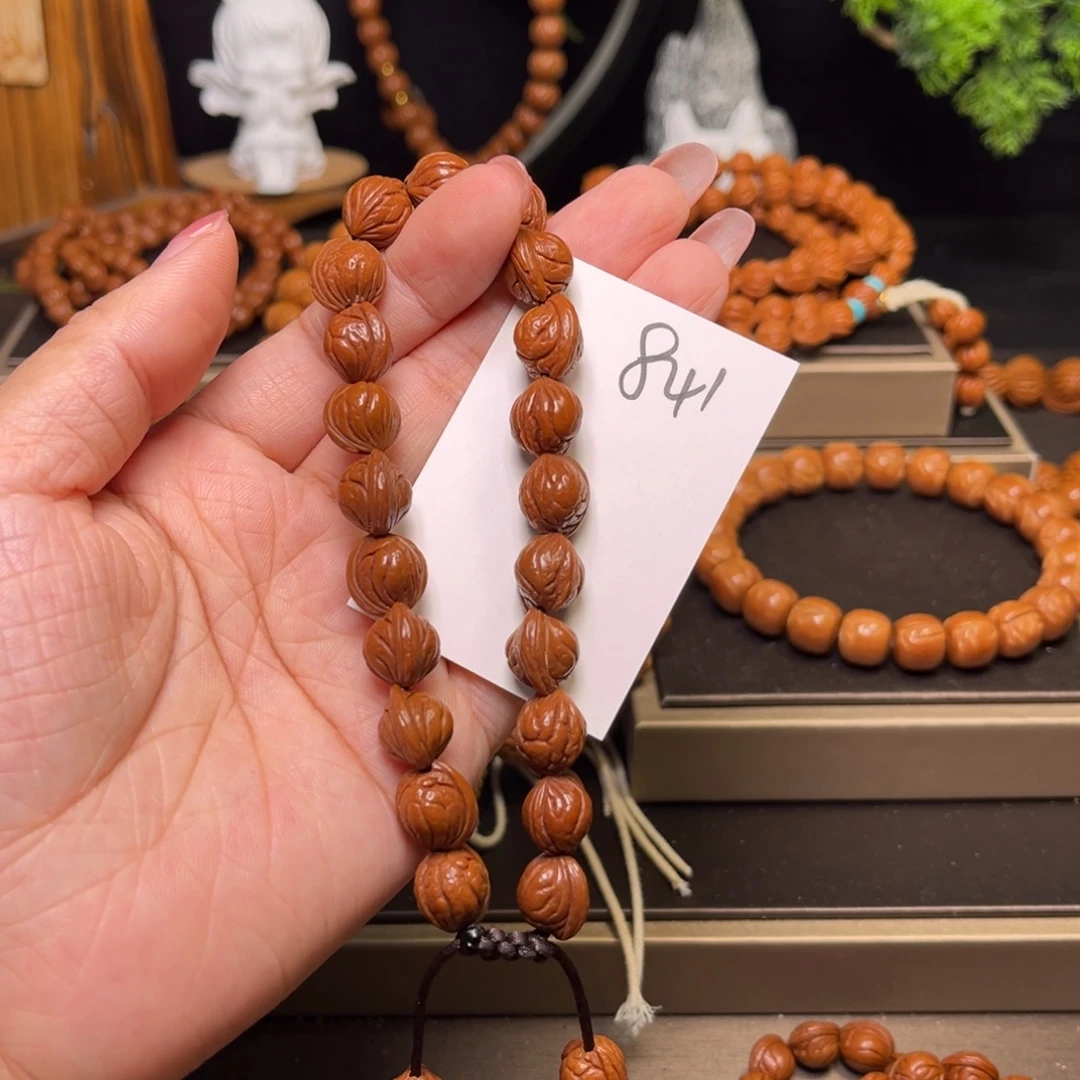 手串桃核小龙纹10精品无修