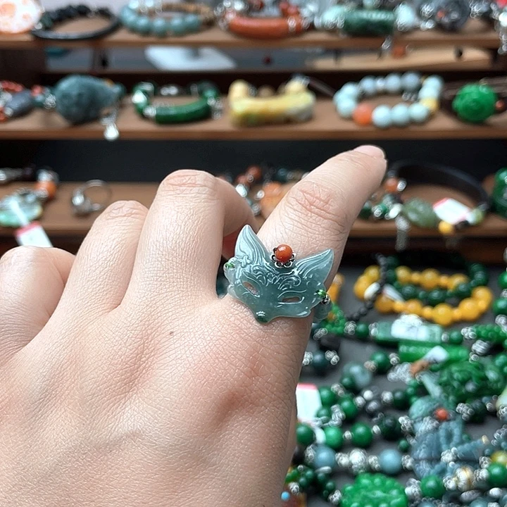 翡翠未镶嵌戒指88888888