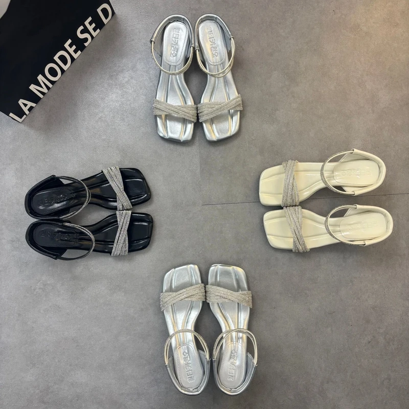 2025夏季新款法式高级气质感爆款方头水钻链条组合露趾一字拖