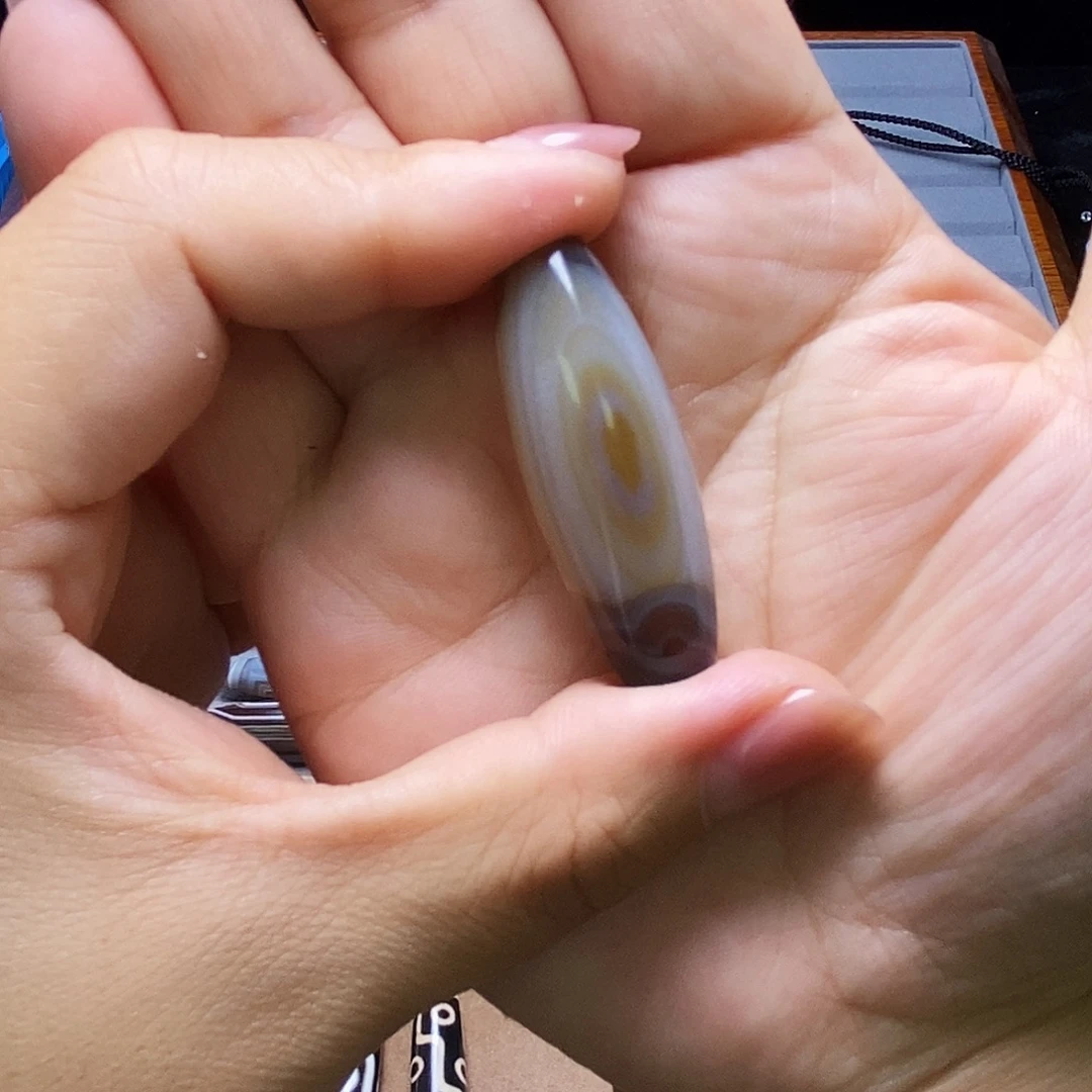 中***义玛瑙/玉髓未镶嵌颈饰