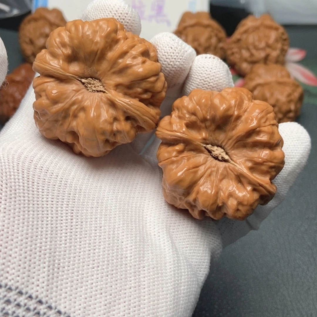 文玩核桃吊坠2778蛤蟆头