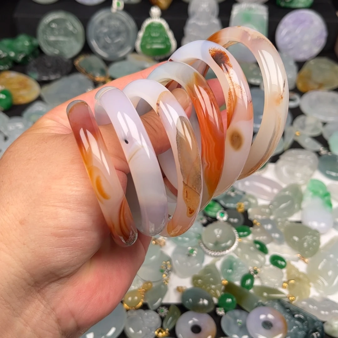 玛瑙/玉髓手镯未镶嵌