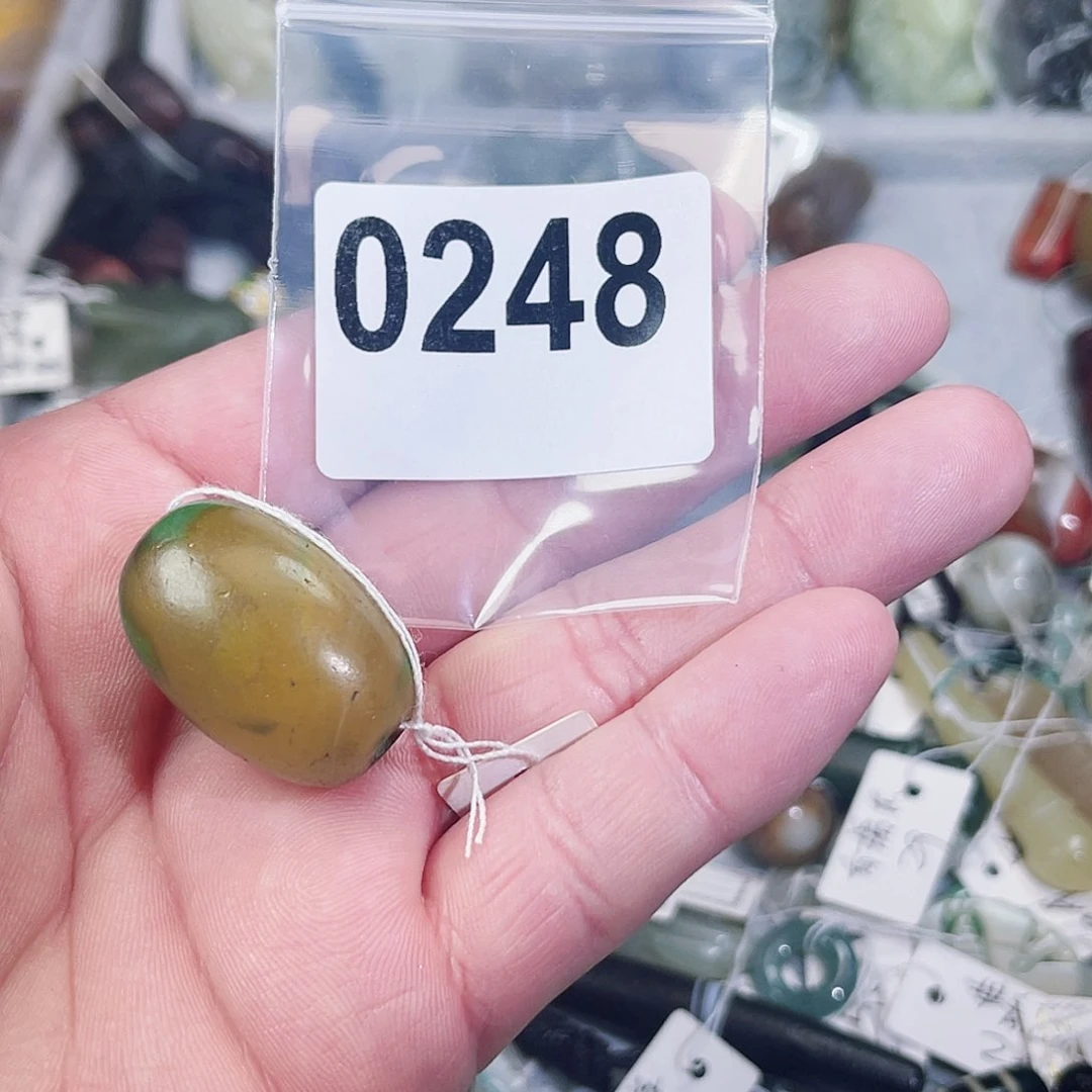 和田玉车挂未镶嵌