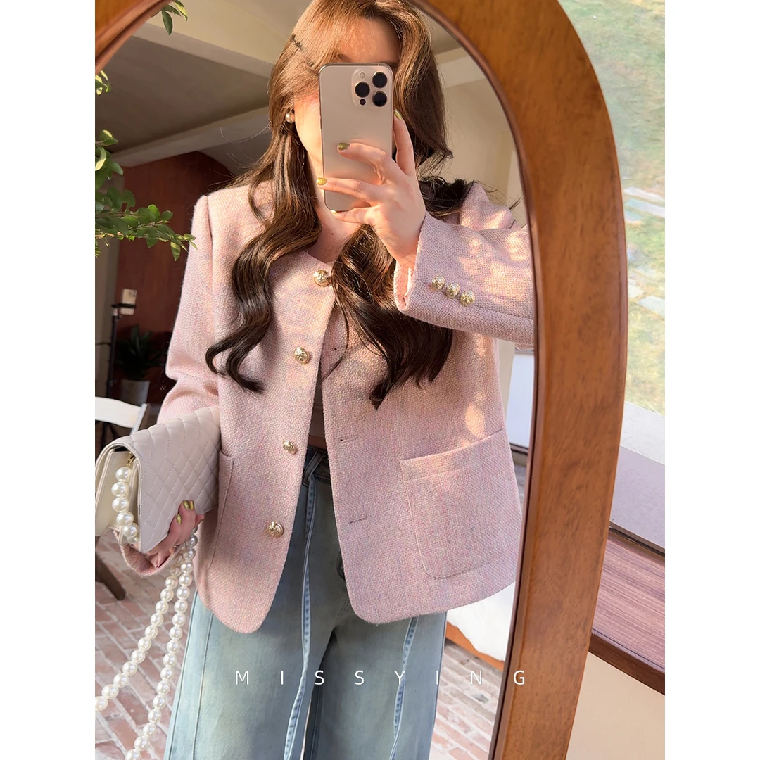 应小姐【乌梅子酱】微胖大码显瘦时尚设计感气质简约短款小香风外套