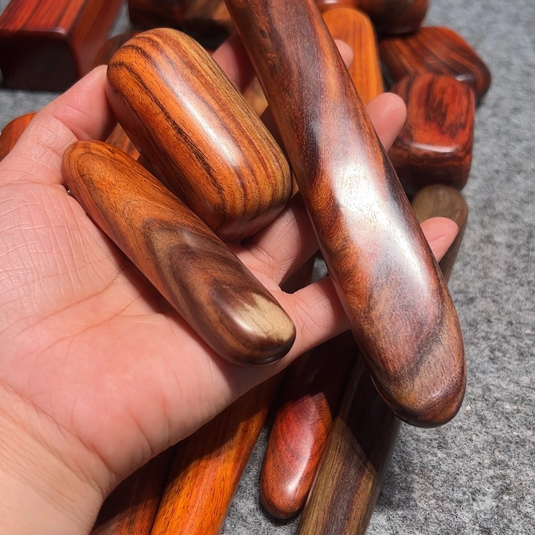 c***u交趾黄檀（大红酸枝）