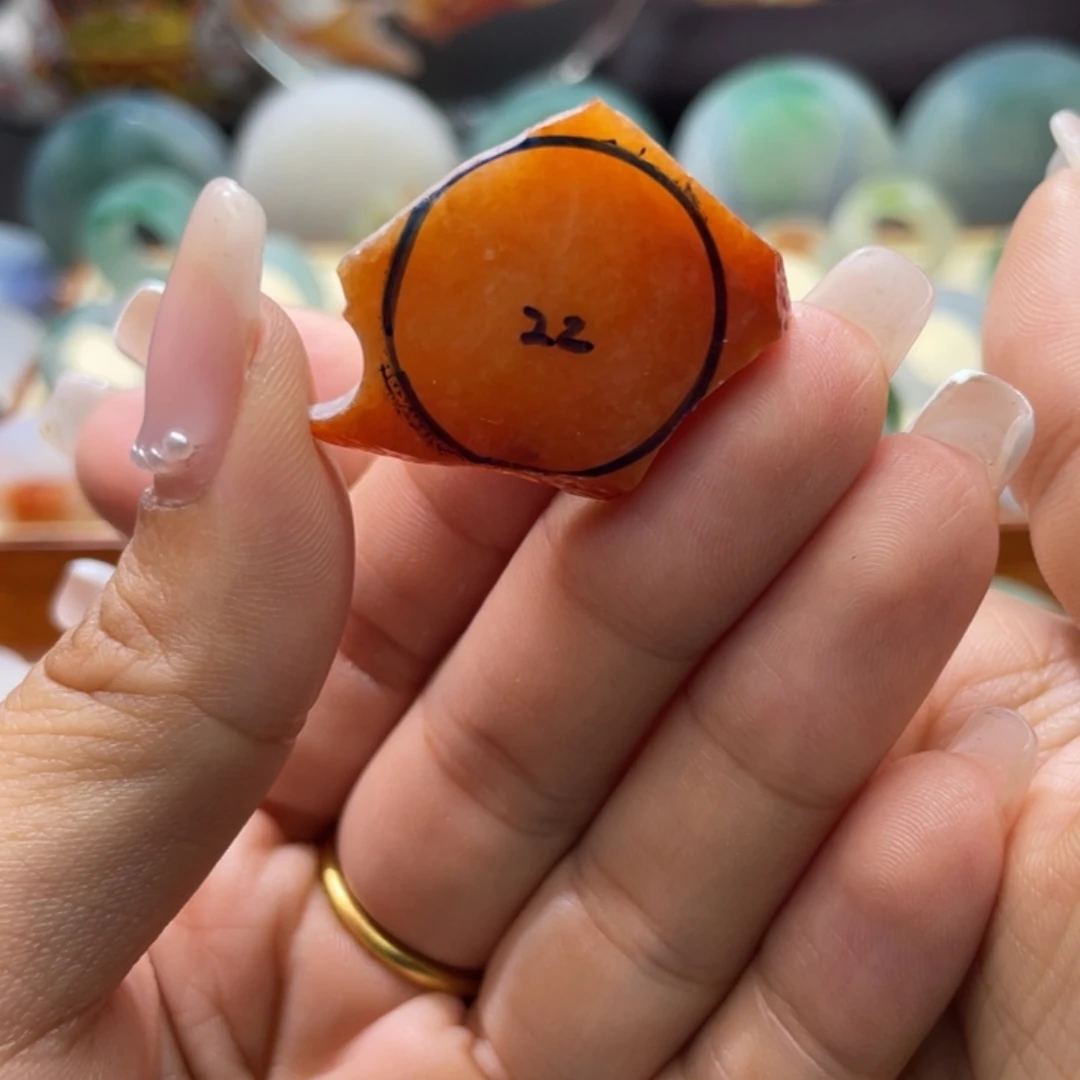 定制翡翠未镶嵌天然翡翠