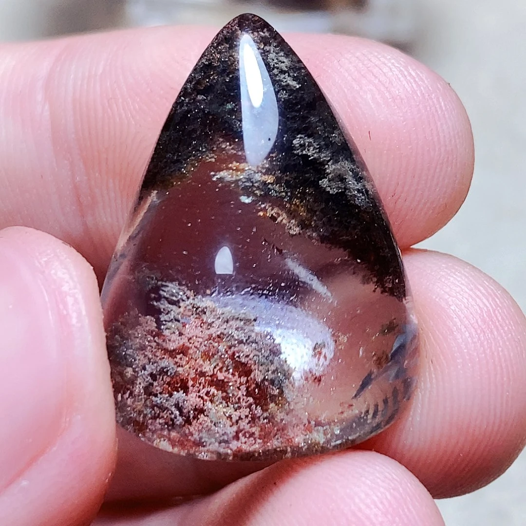 水晶颈饰未镶嵌民*