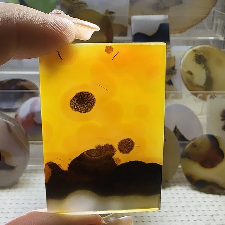 玛瑙/玉髓未镶嵌珠宝奇石