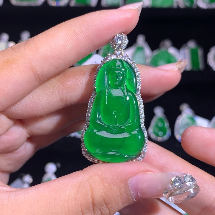 【闪购商品】颈饰银S925镶嵌翡翠天然翡翠