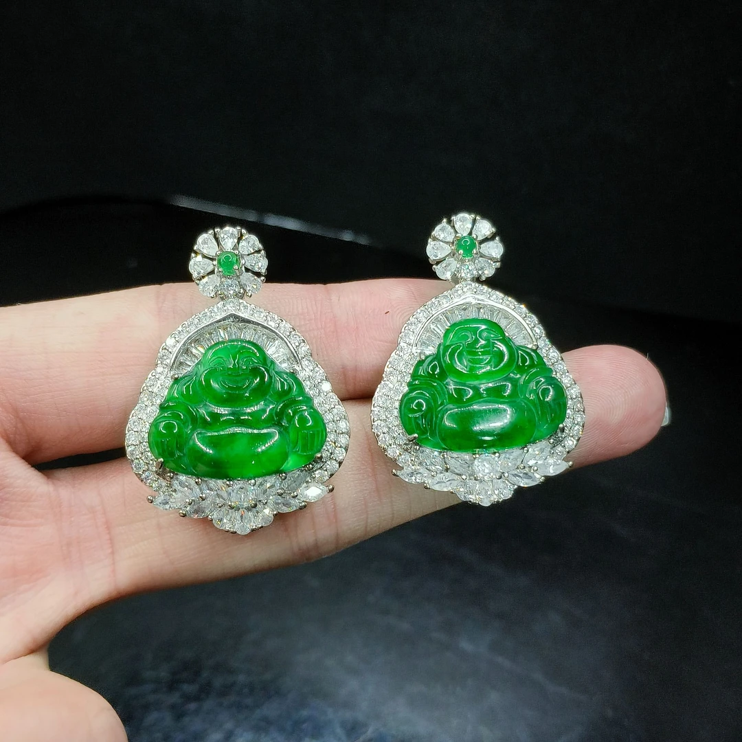 【李想精选】翡翠佛公吊坠赠链H23【多样性发其一】约19mm