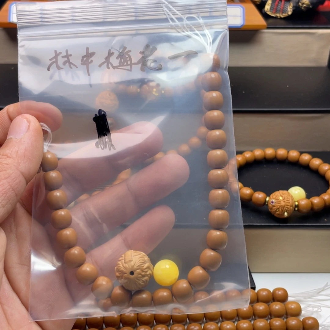 ༦***鹿手串猴头核桃差价
