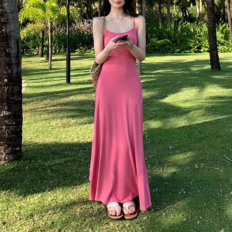 性感卡戴珊连衣裙女秋夏季吊带长裙修身气质度假裙子2025显瘦裙子