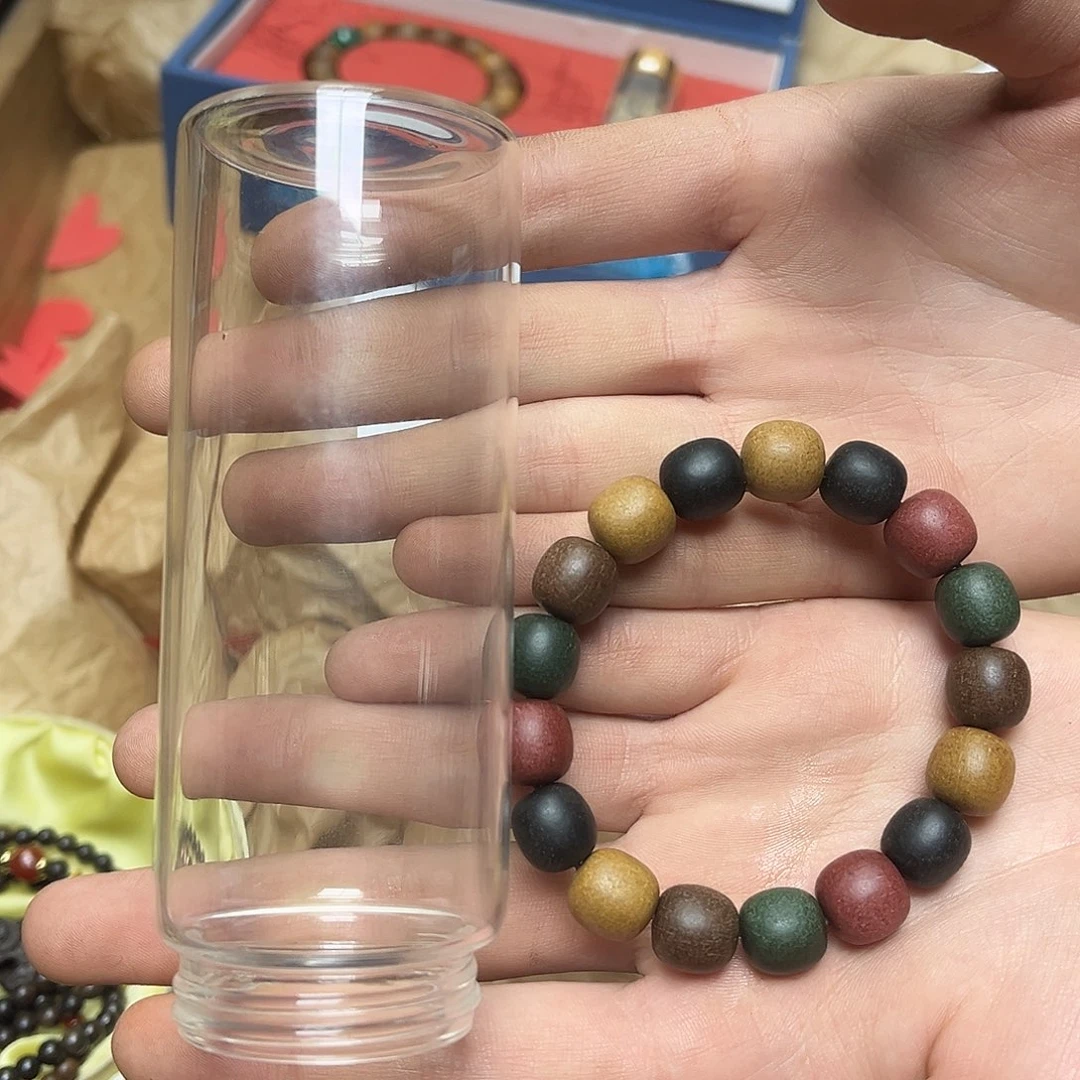 大叶紫檀（黑酸枝木类）