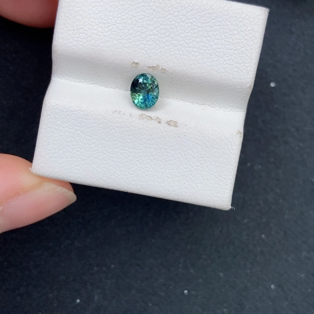 裸石蓝宝石0.85 ct