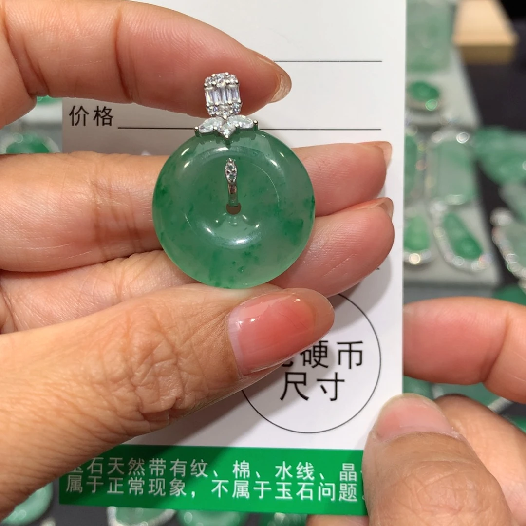 颈饰银S925镶嵌石英质玉