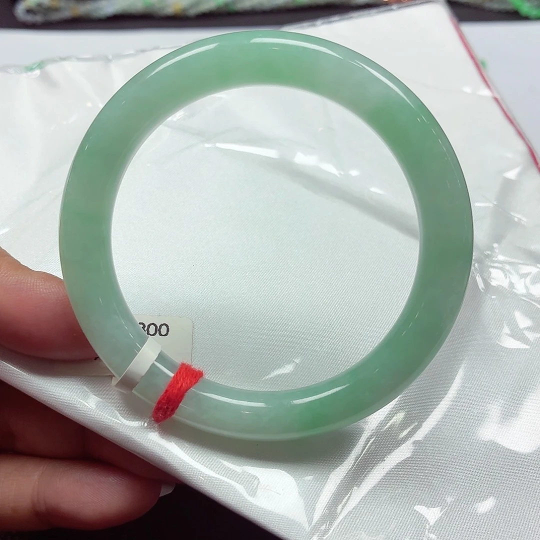 翡翠未镶嵌手镯天然缅甸A货翡翠