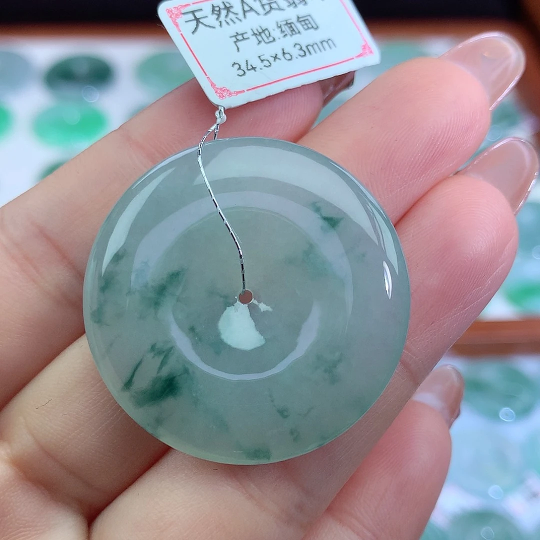 翡翠吊坠(不含链)未镶嵌森*