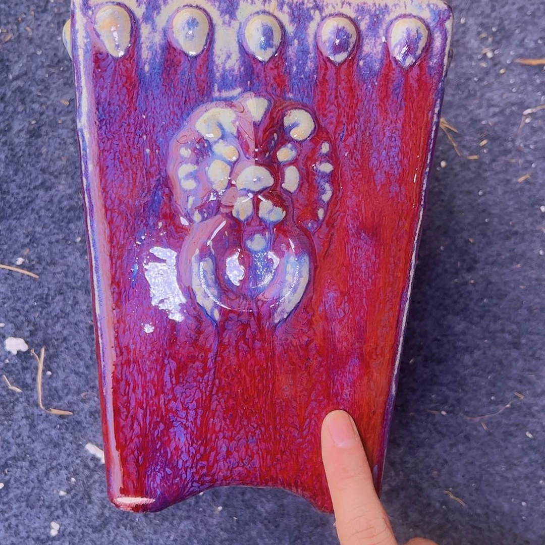 红陶正宗岭南石湾盆放漏瑕疵