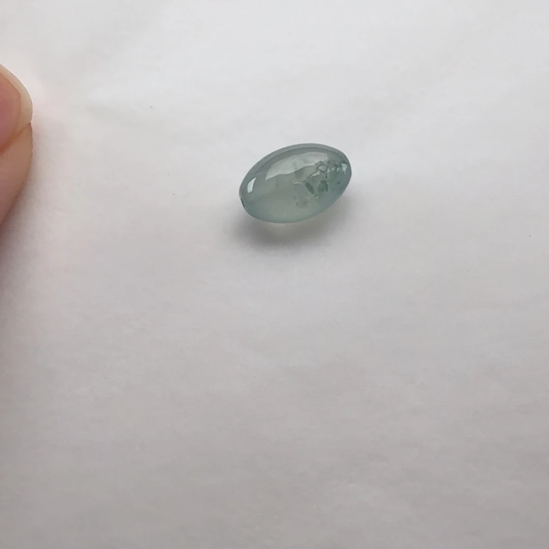 翡翠未镶嵌颈饰枣珠