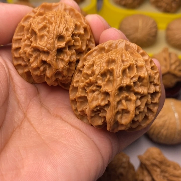 文玩核桃把件苹果园