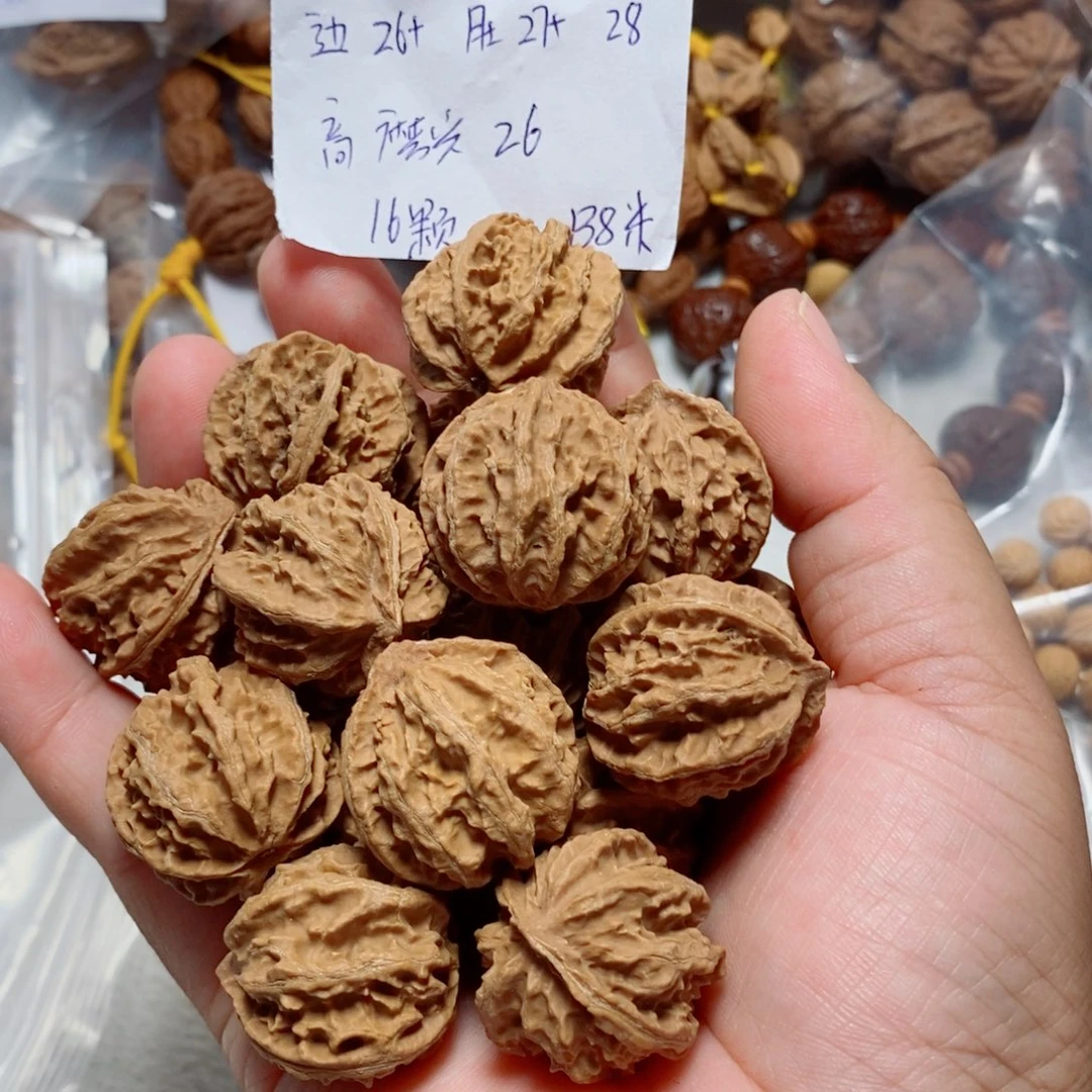 文玩核桃吊坠暴龙八棱小手持