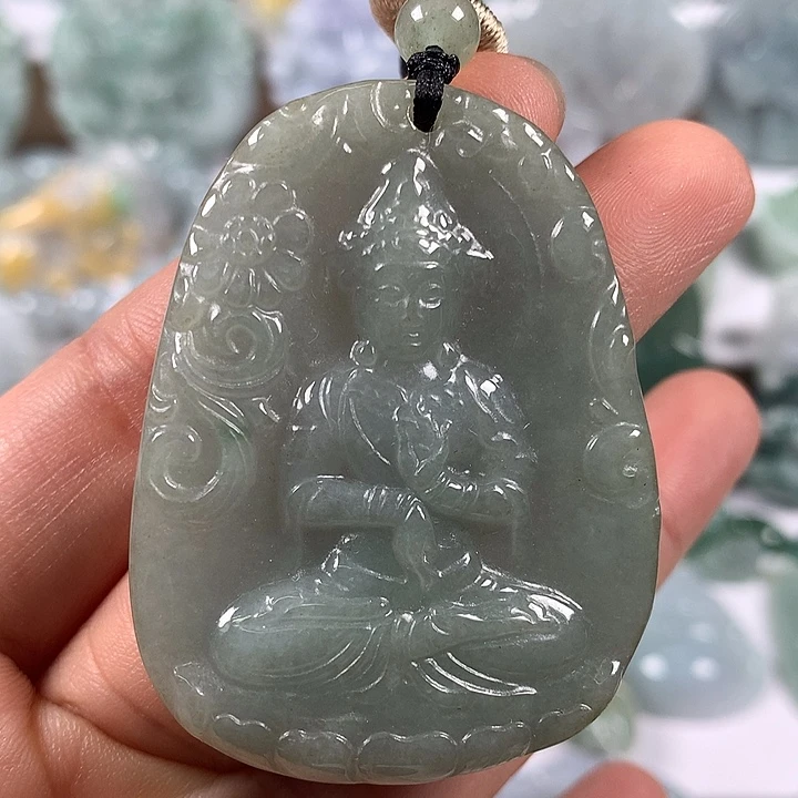 翡翠未镶嵌颈饰观音福利