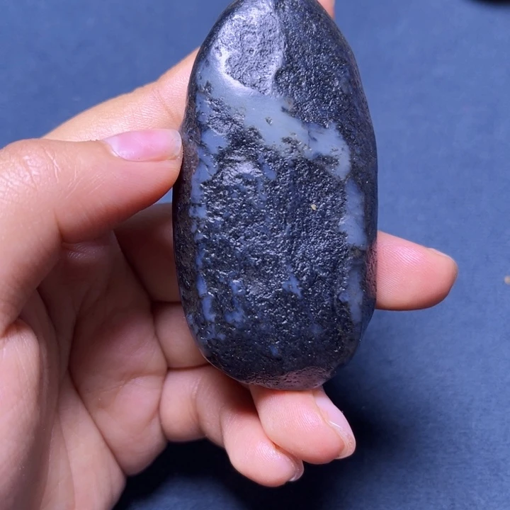 和田玉（糖玉）未镶嵌珠宝奇石