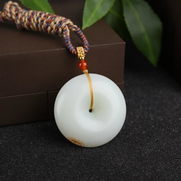 天然和田玉俄料平安扣43.4*16.2mm（厚）（WH3402）