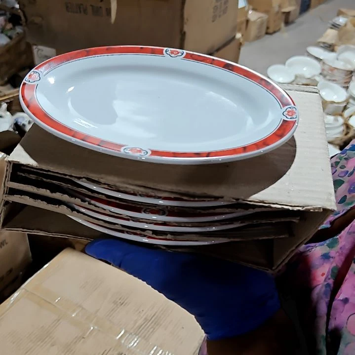 瓷片陶瓷盘子碗啥都有