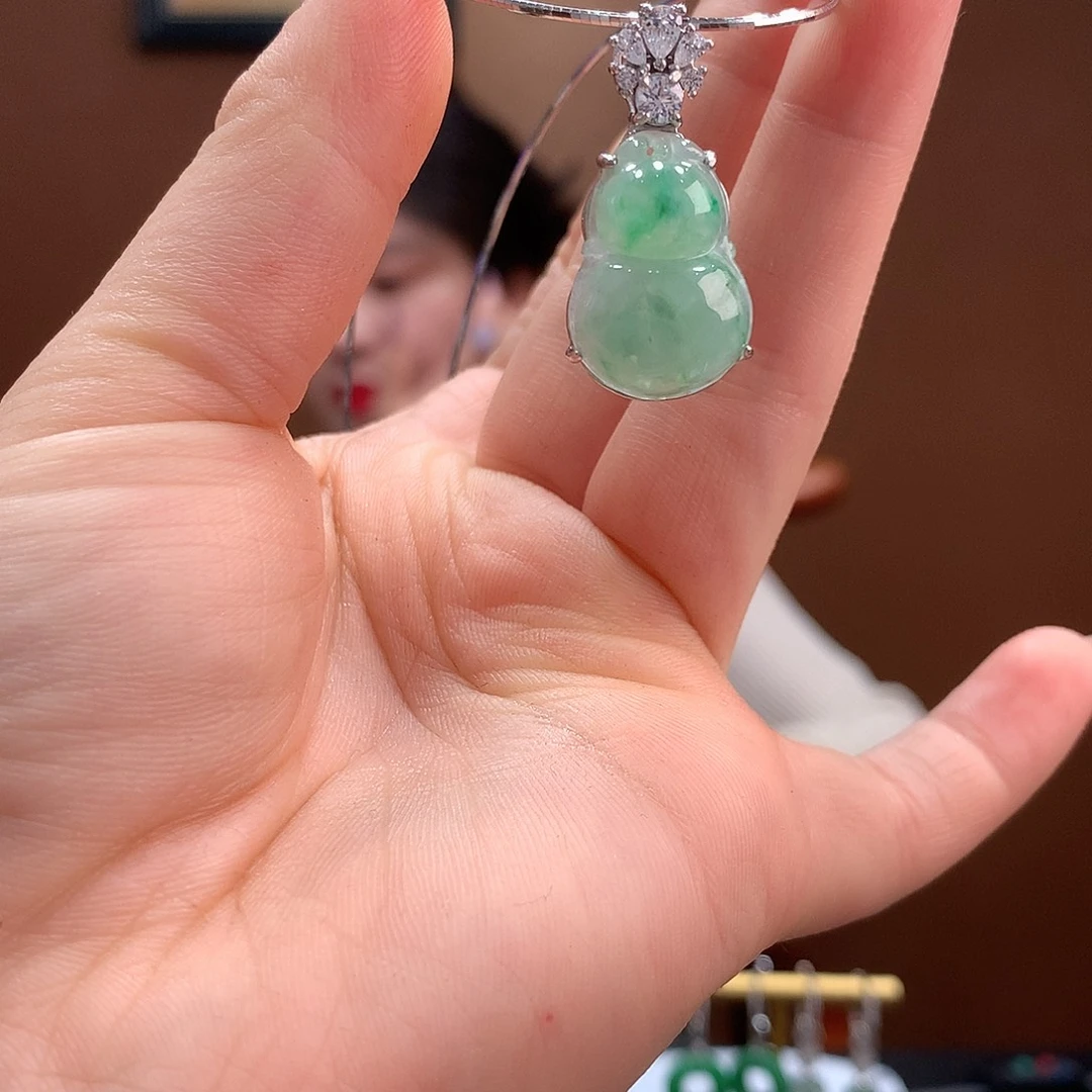 翡翠银S925镶嵌颈饰吊坠