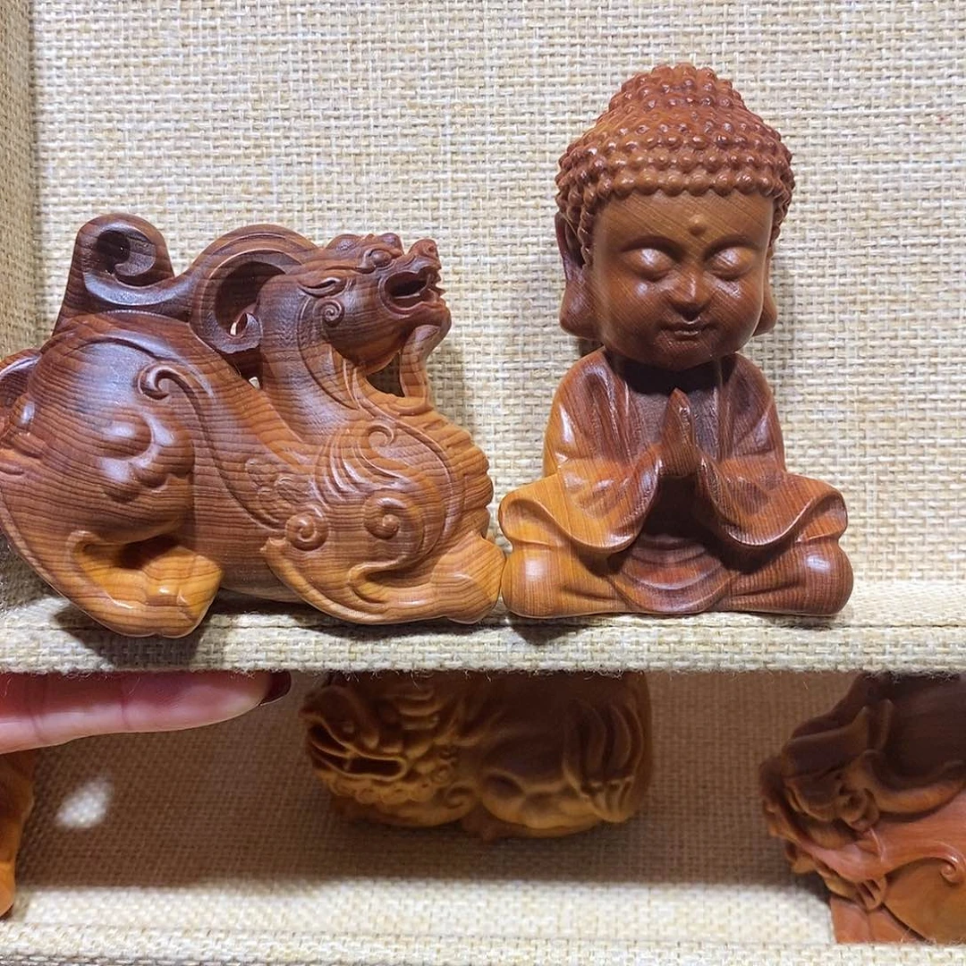 木赵***?崖柏手把件，貔貅，宝宝佛